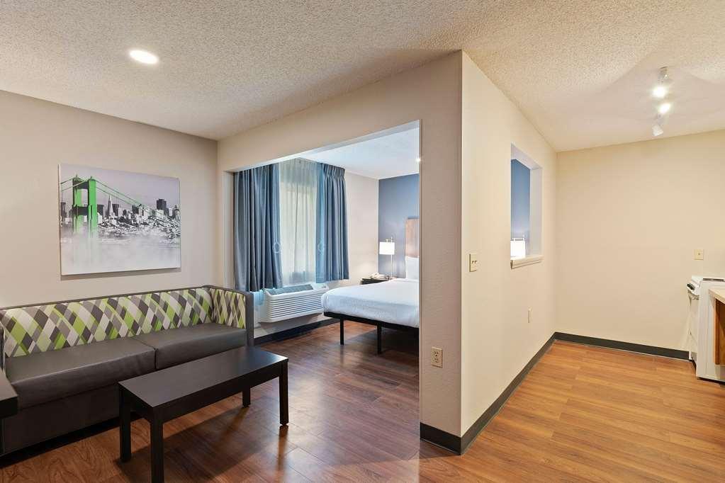 Extended Stay America Select Suites - Charlotte - University Place - E Mccullough Dr Værelse billede