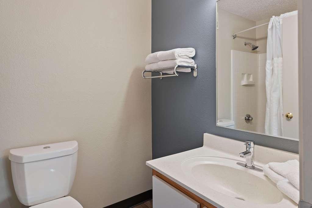 Extended Stay America Select Suites - Charlotte - University Place - E Mccullough Dr Eksteriør billede